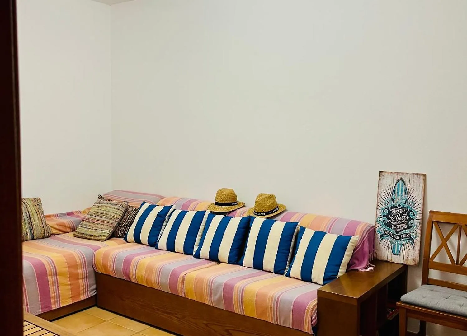 Casa Delsue House By The Beach 维拉诺瓦德卡塞拉 0*,  葡萄牙